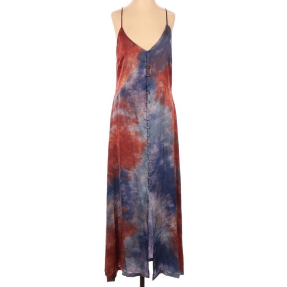 YFB Young Fabulous & Broke Maxi Dress NWT Women’s S Tie Dye Beachy Boho Sundress - Picture 1 of 7